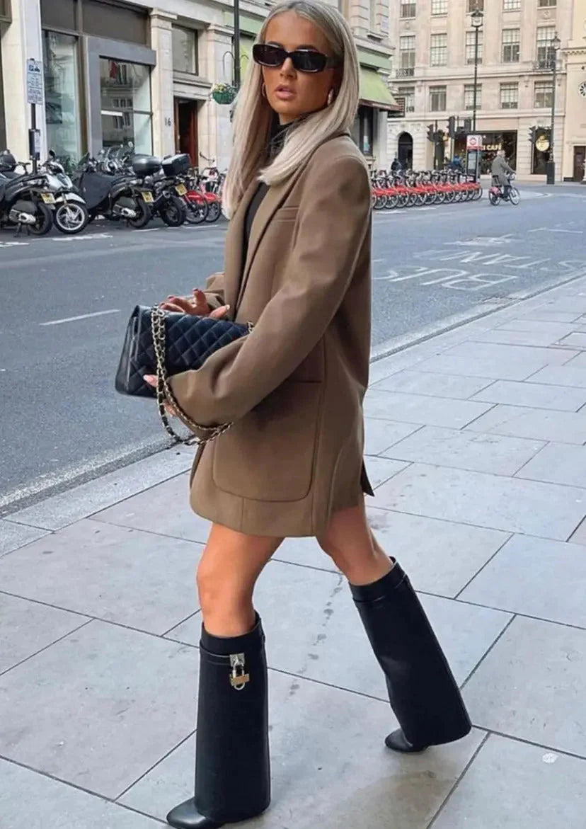 MEWE | Knee-High Wedge Boots with Glossy Finish