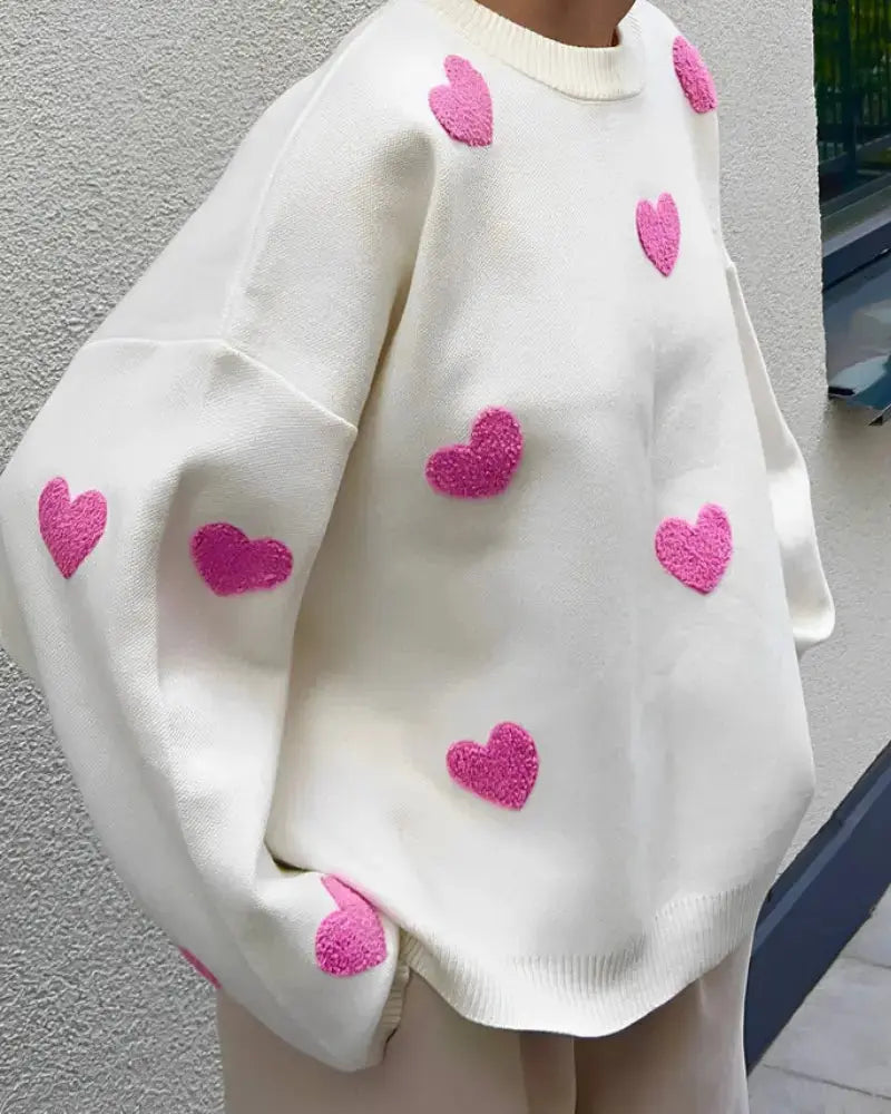 MEWE | Oversized Sweater with Heart Pattern and Ribbed Finish Mewe London