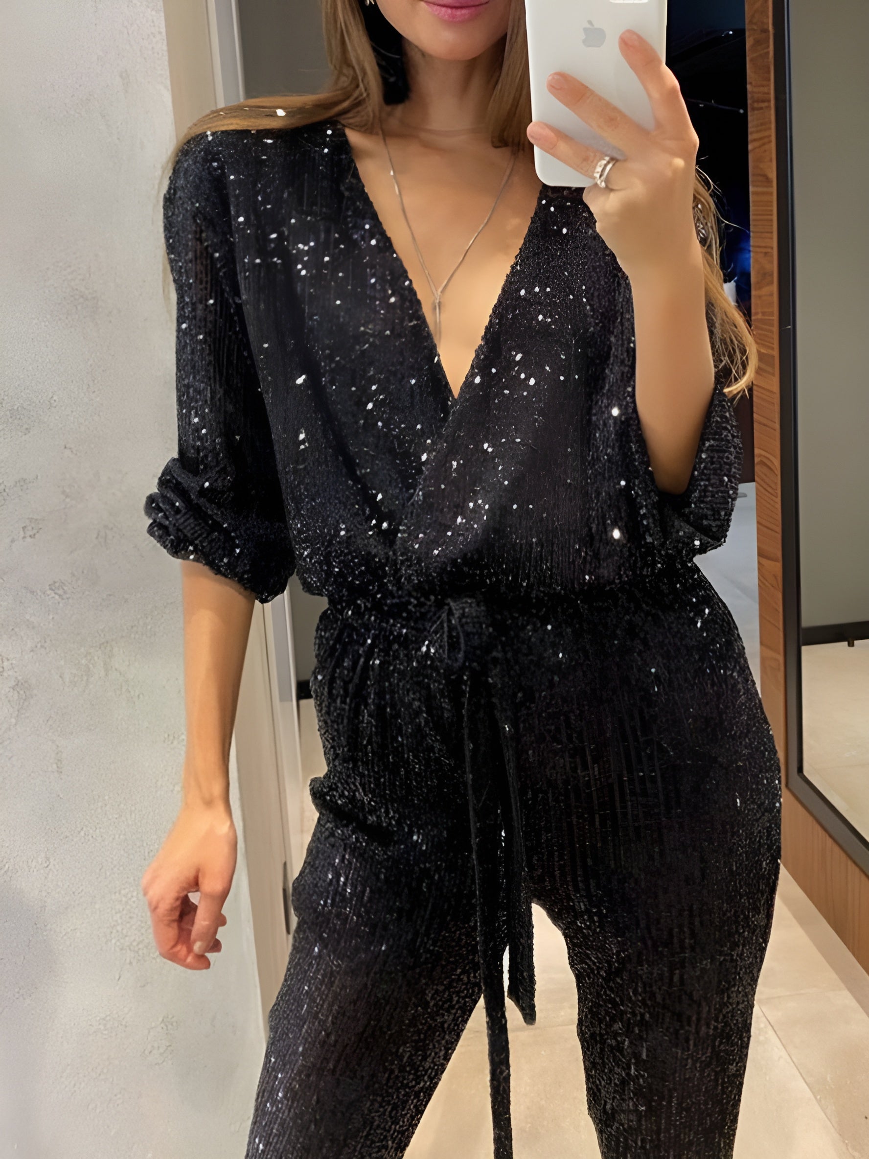 MEWE | Sequin Belt Jumpsuit with V-Neckline and Long Sleeves