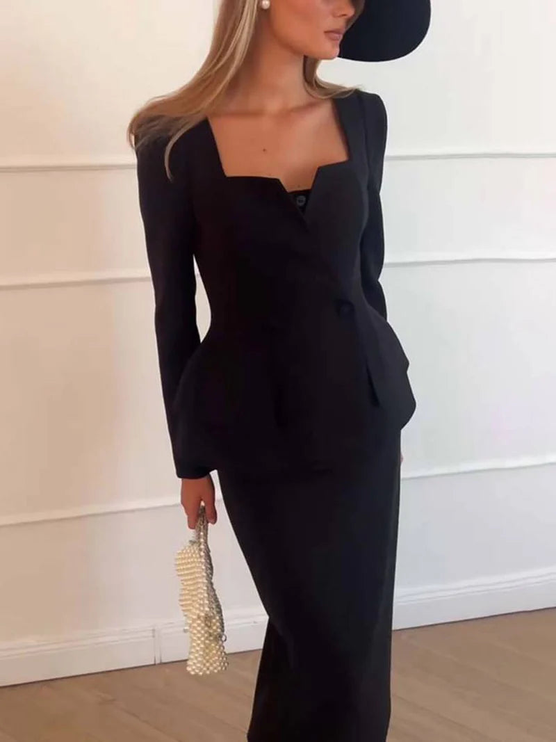 MEWE | Two-Piece Blazer and Skirt Set with Square Neck and Button Detail