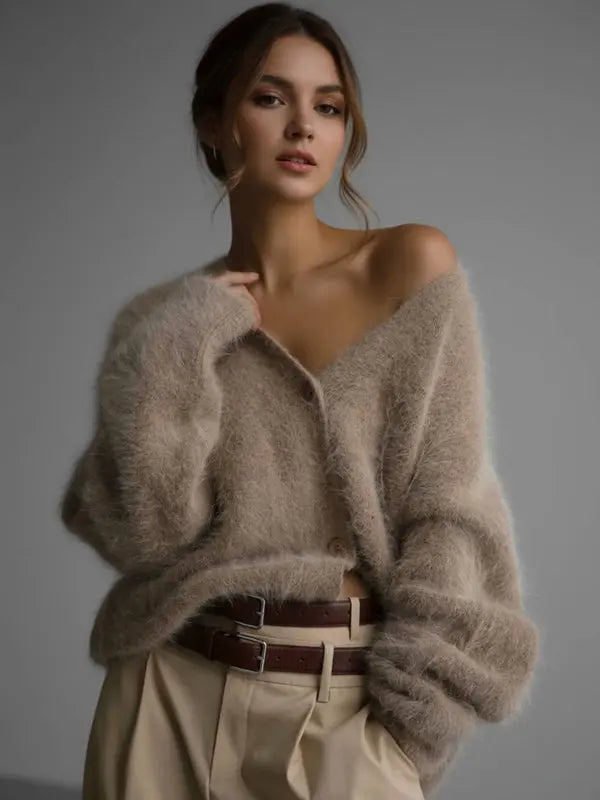 MEWE | V-Neck Button-Down Cardigan with Long Sleeves Mewe London