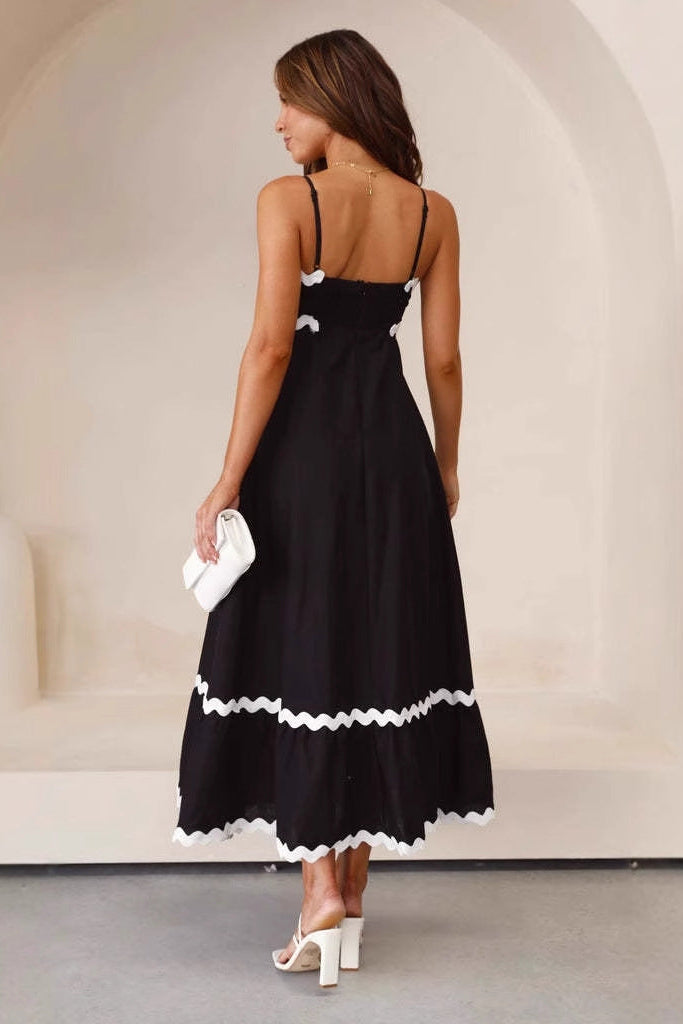 MEWE | A-Line Maxi Dress with Spaghetti Straps Mewe London