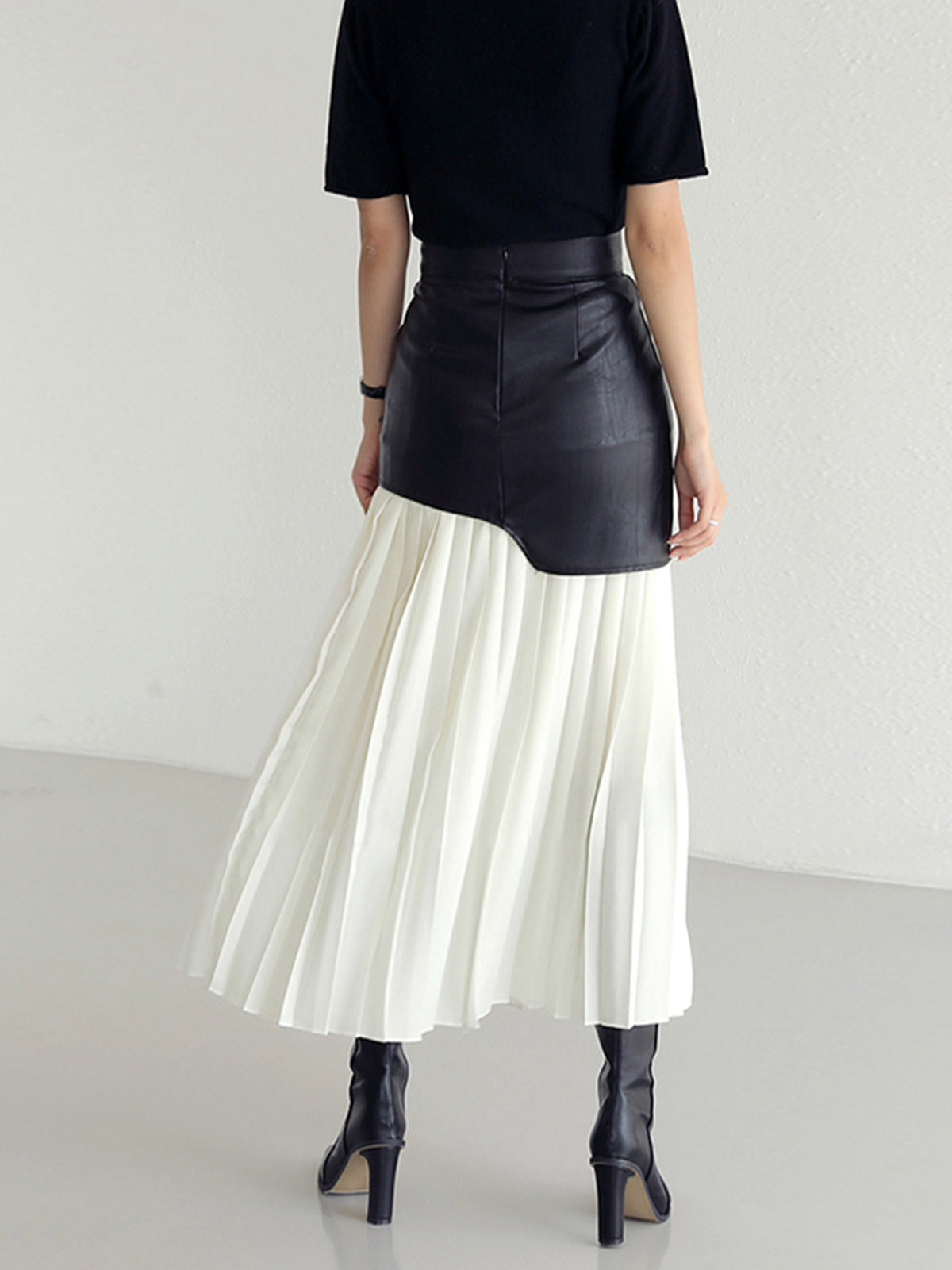 MEWE | Asymmetric Faux Coated and Pleated Maxi Skirt Mewe London
