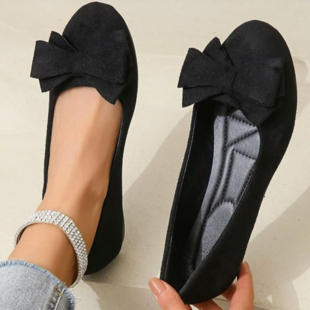 MEWE | Bow Detail Ballet Flats with Rounded Toe Mewe London