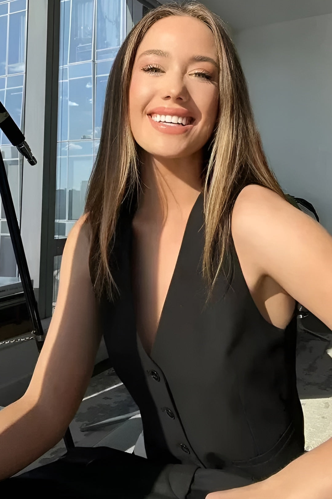 MEWE | Button Front Vest Top with Deep V Neck Mewe London