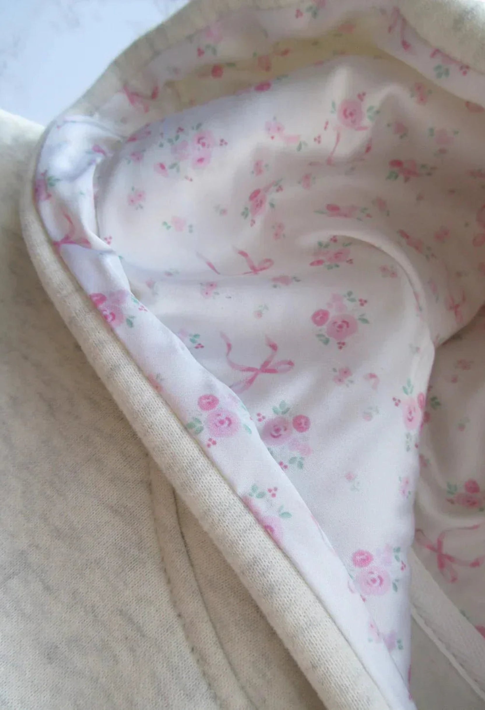 MEWE | Hoodie with Bow Detail Mewe London