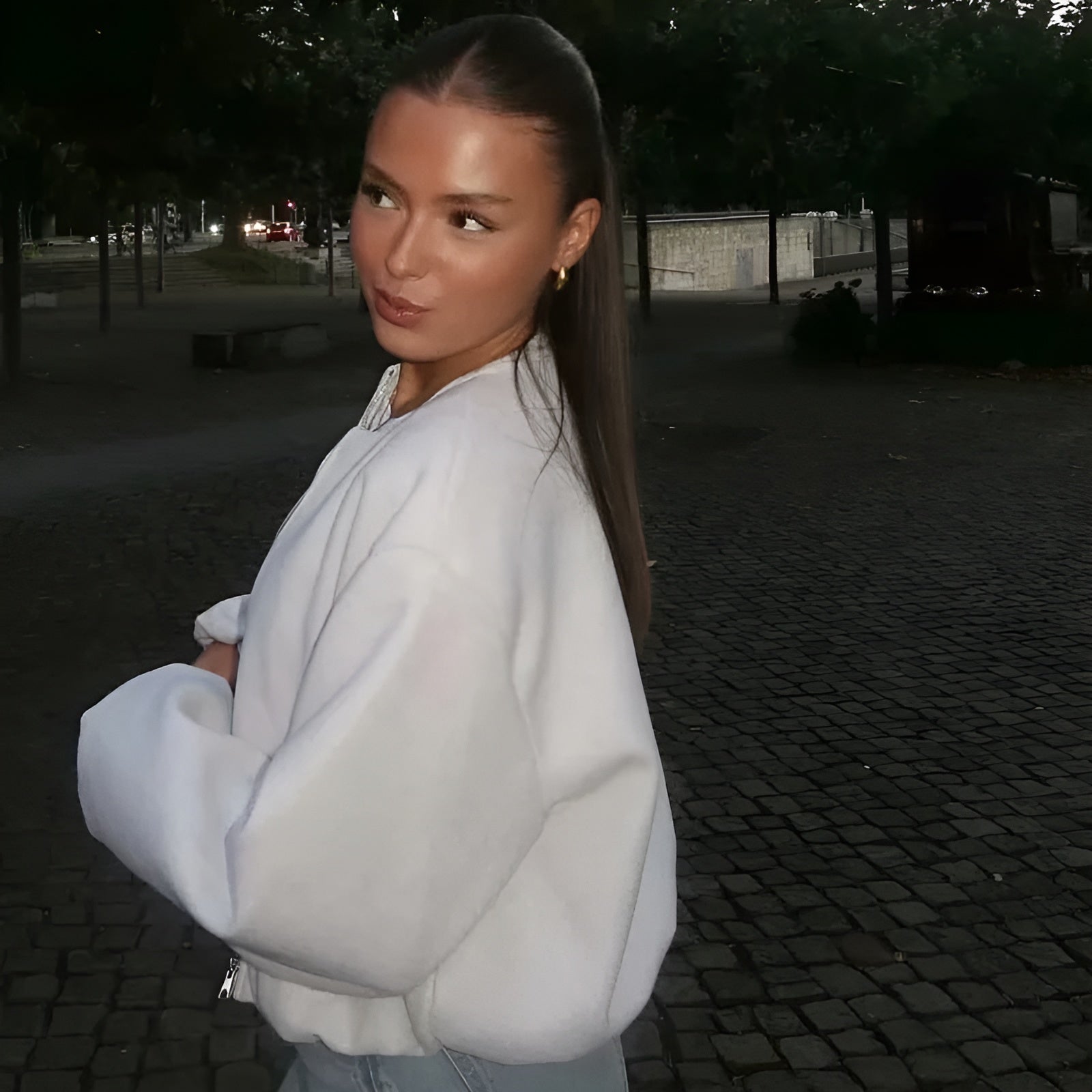 MEWE | Cropped Zip Front Bomber Jacket with Balloon Sleeves Mewe London