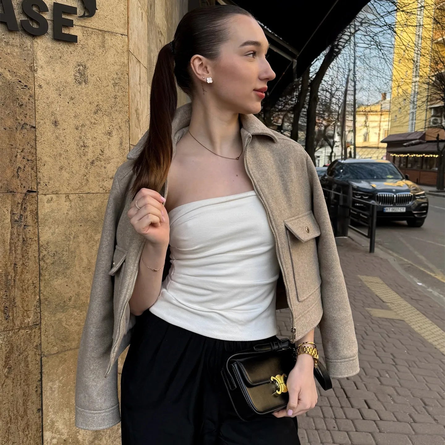 MEWE | Cropped Zip Front Jacket with Flap Pockets Mewe London