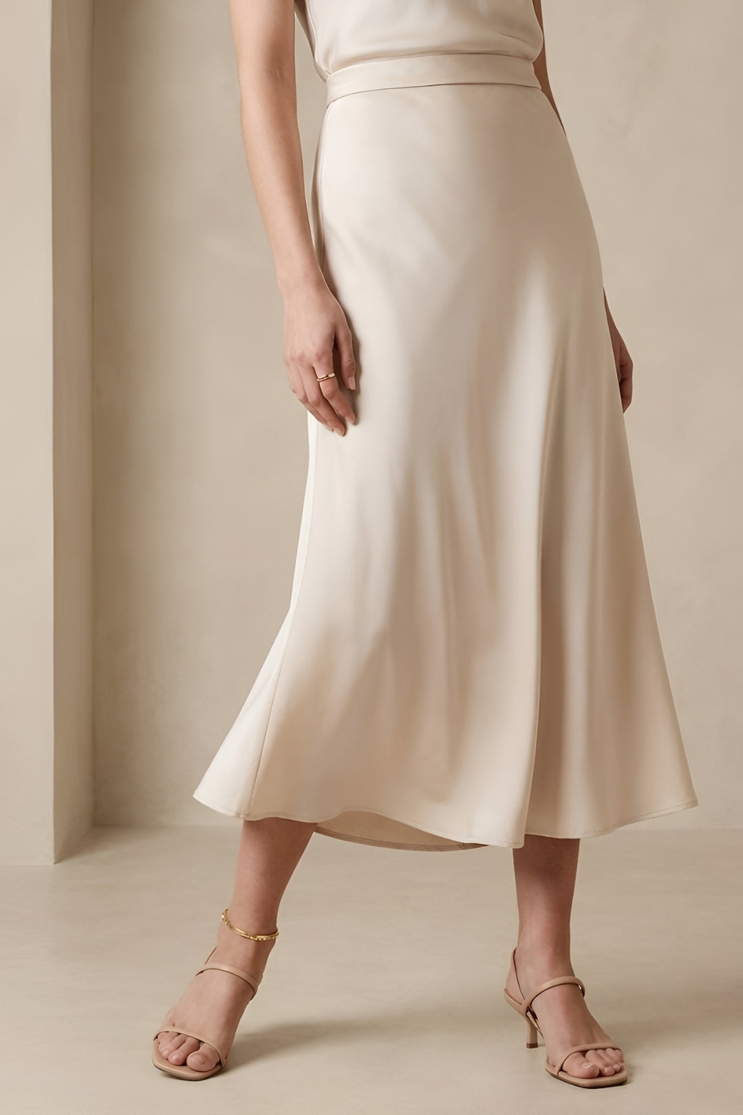 MEWE | High Waist A-Line Midi Skirt Mewe London