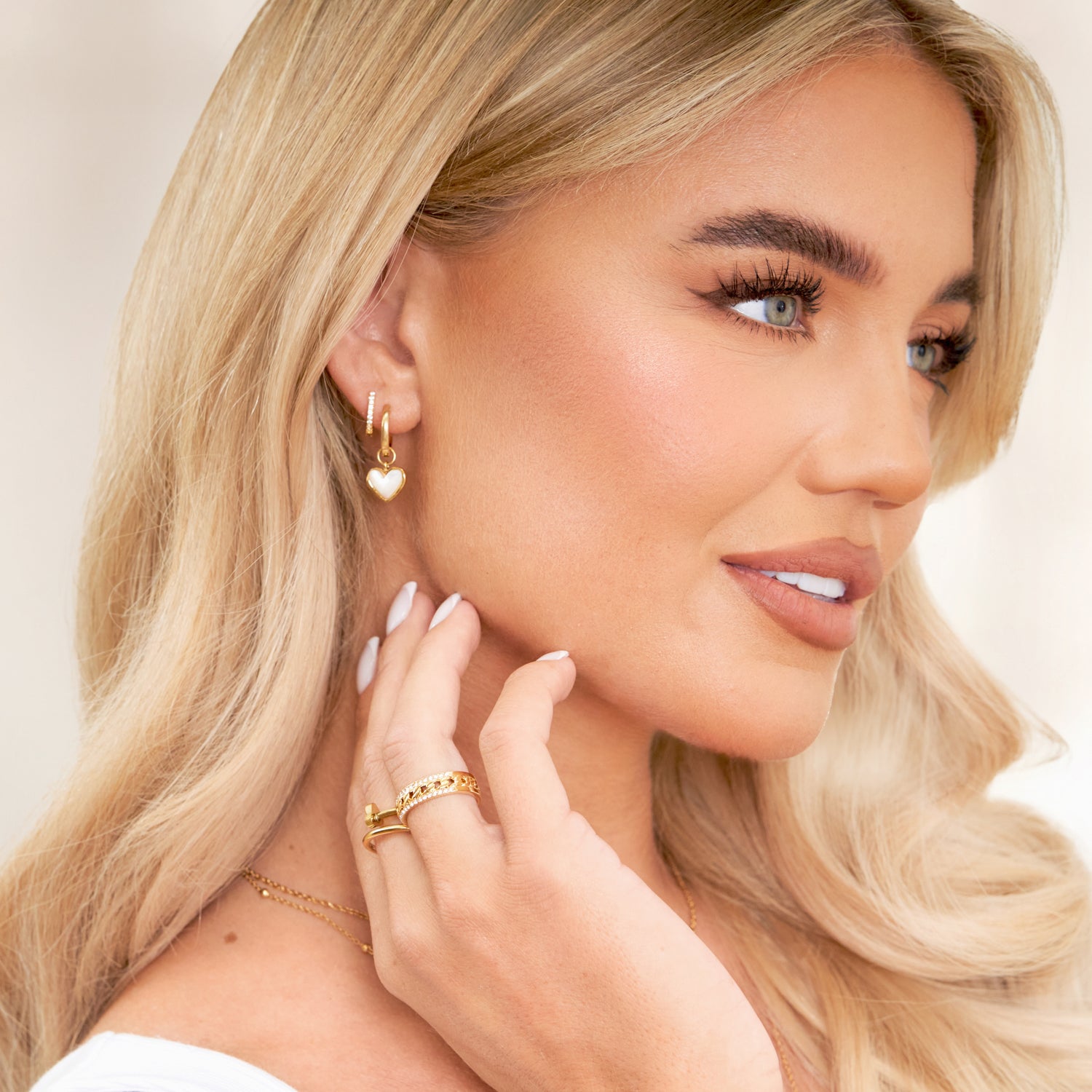 MEWE | Quartz Heart Huggie Earrings Mewe London