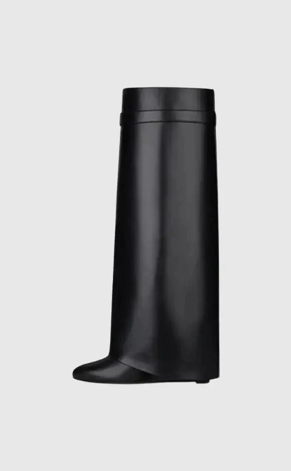MEWE | Knee-High Wedge Boots with Glossy Finish