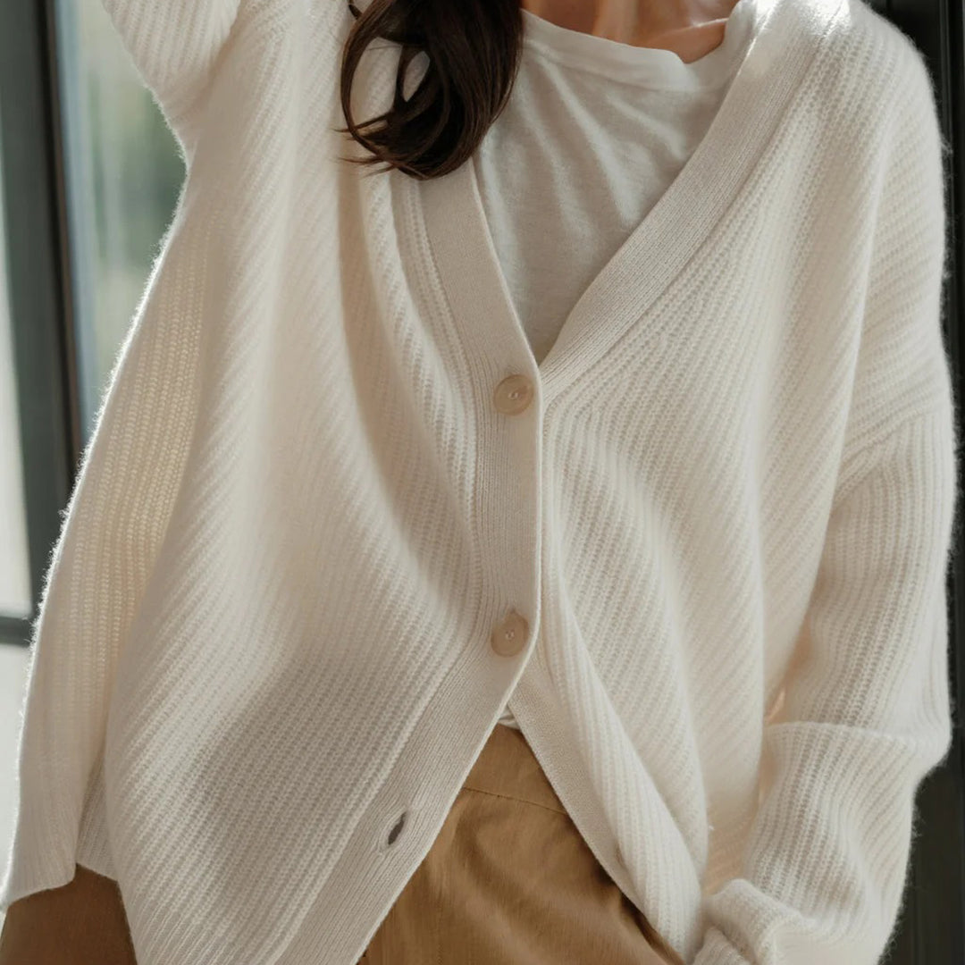 MEWE | Oversized Knit Cardigan Mewe London