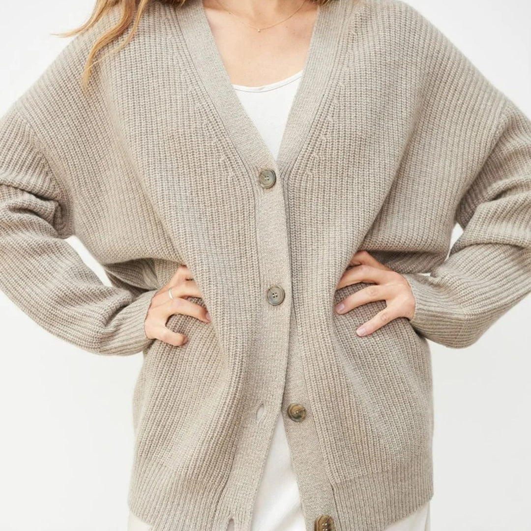 MEWE | Oversized Knit Cardigan Mewe London