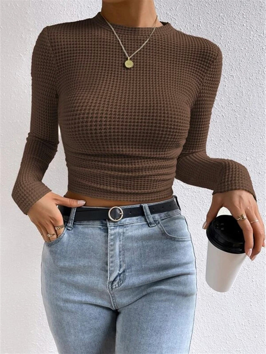 MEWE | Long Sleeve Waffle Knit Crop Top with Crew Neck Mewe London