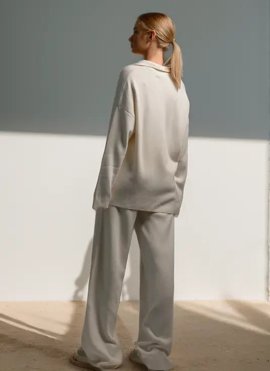 MEWE | Minimalist Lounge Set with Open Collar Top and Wide Leg Pants Mewe London