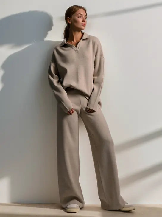 MEWE | Minimalist Lounge Set with Open Collar Top and Wide Leg Pants Mewe London