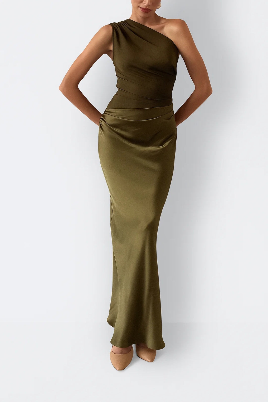 MEWE | One-Shoulder Maxi Dress with Draped Design