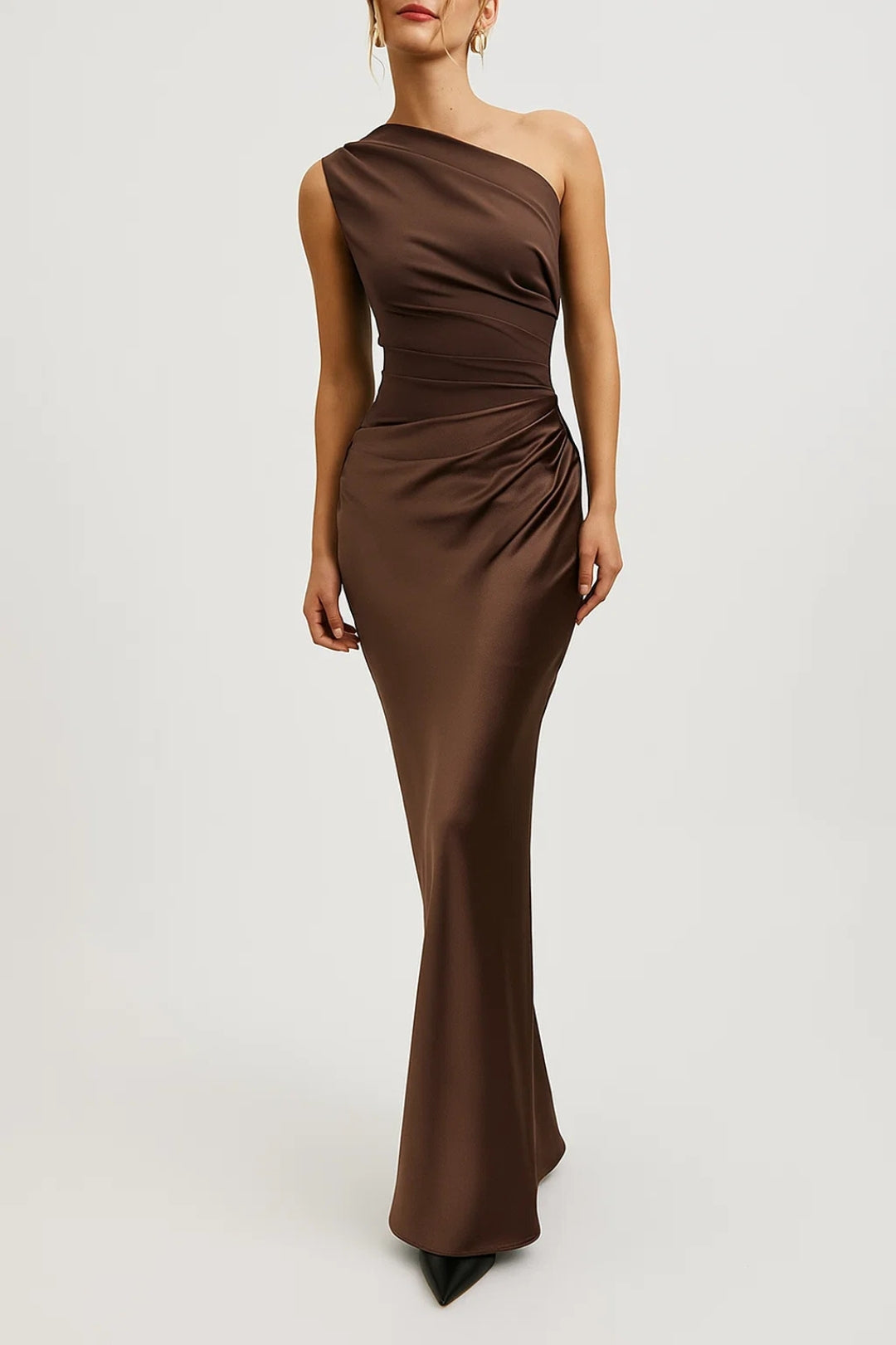 MEWE | One-Shoulder Maxi Dress with Draped Design