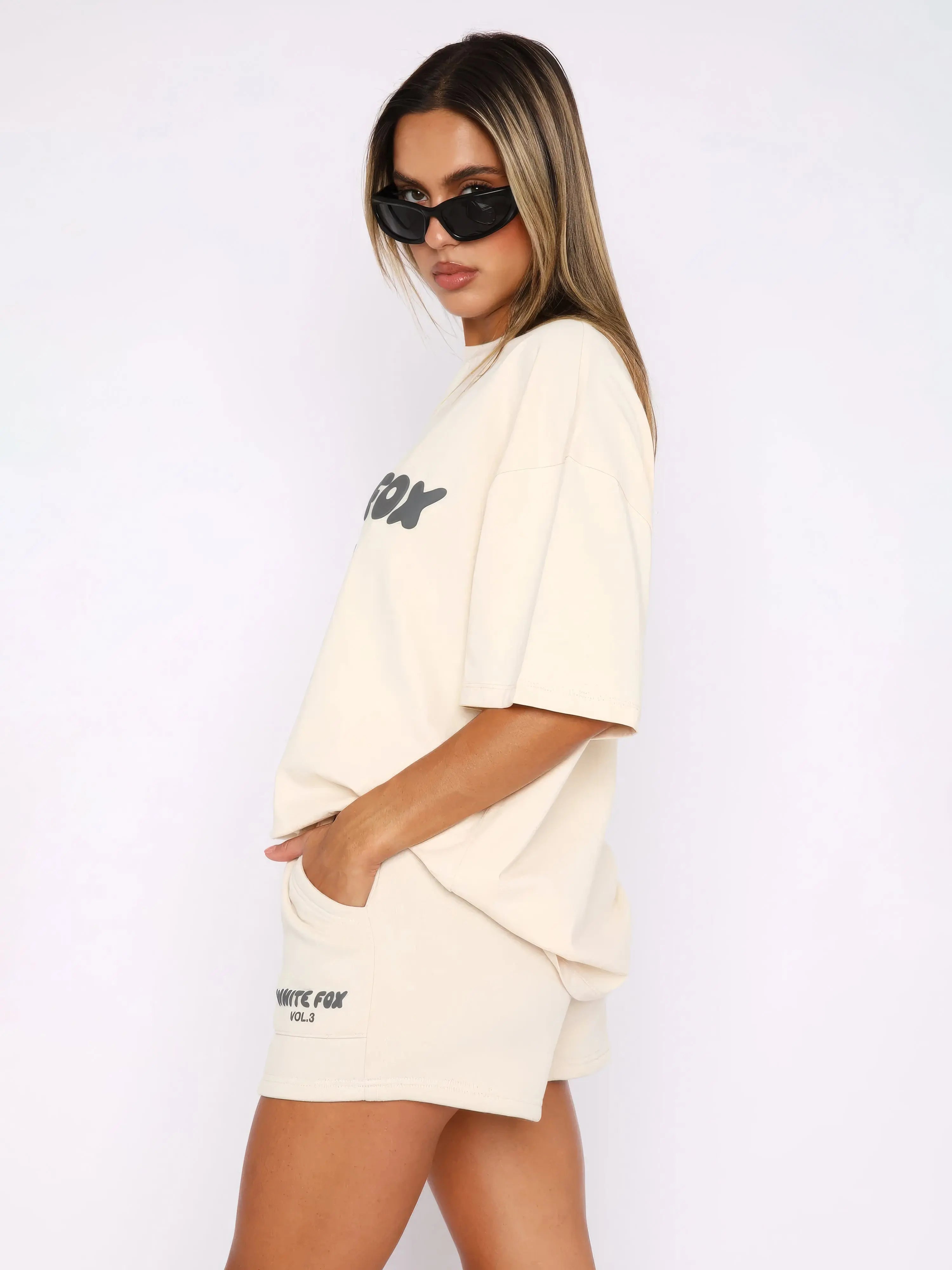 MEWE | Two-Piece Set with Oversized T-Shirt and Shorts Mewe London