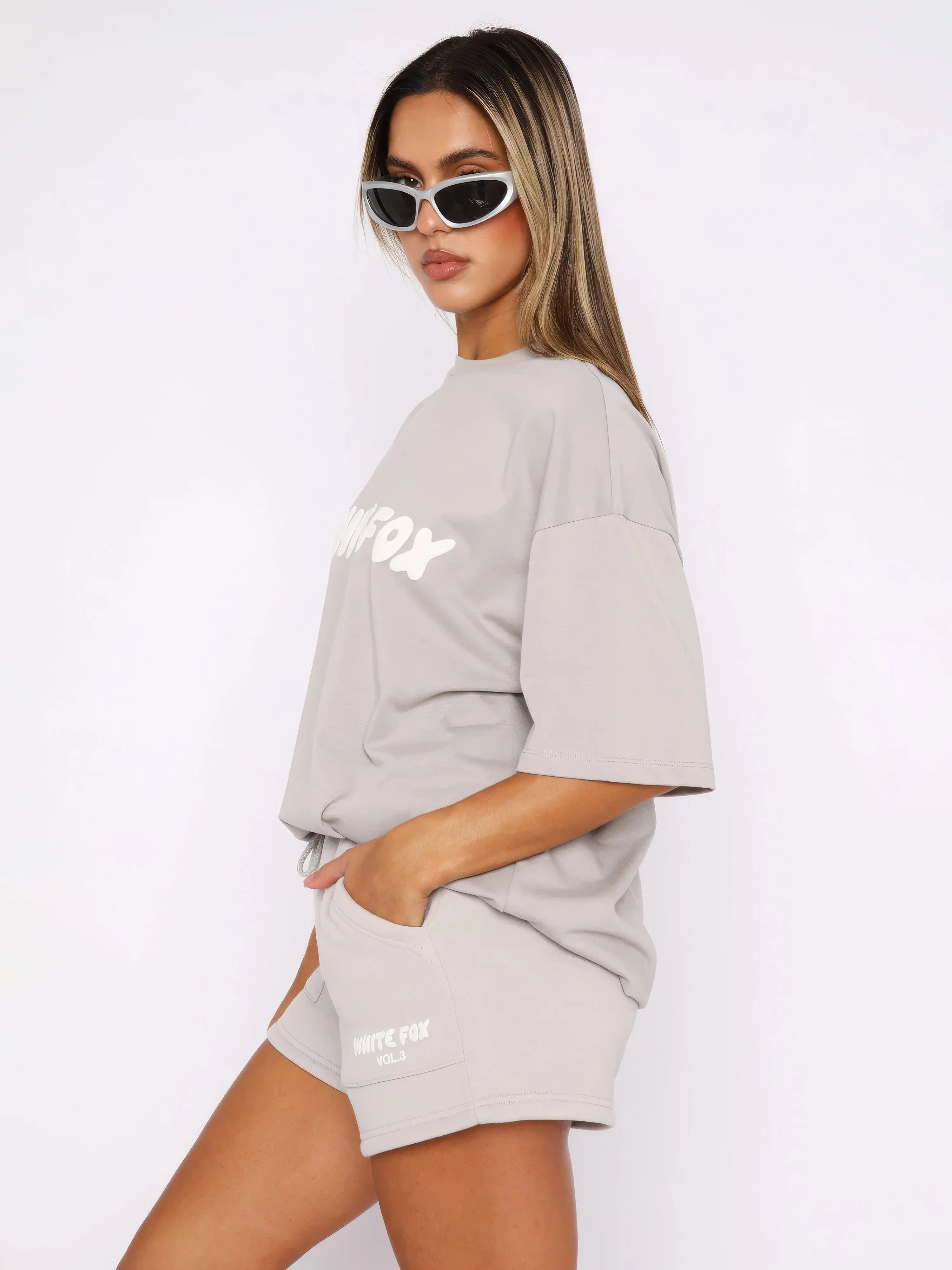 MEWE | Two-Piece Set with Oversized T-Shirt and Shorts Mewe London