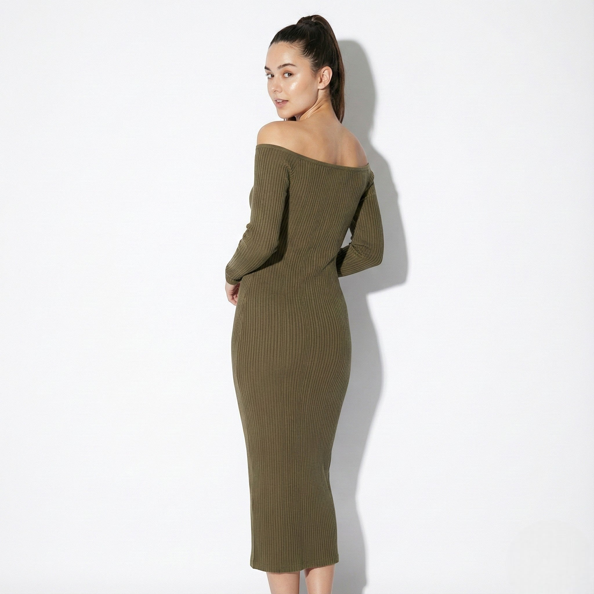 MEWE | Ribbed Off-Shoulder Maxi Dress with Long Sleeves Mewe London