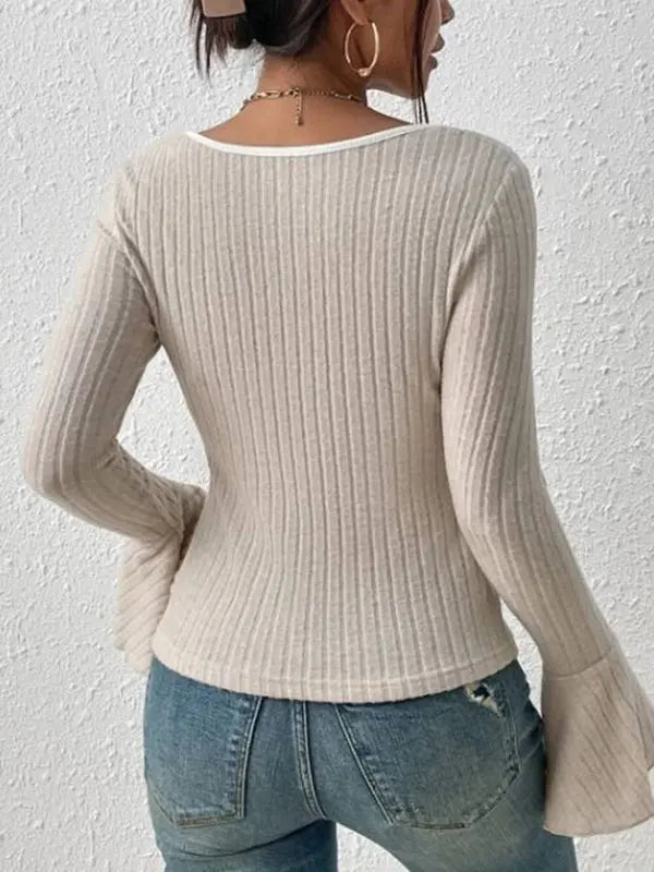 MEWE | Square-Neck Top with Flared Long Sleeves Mewe London