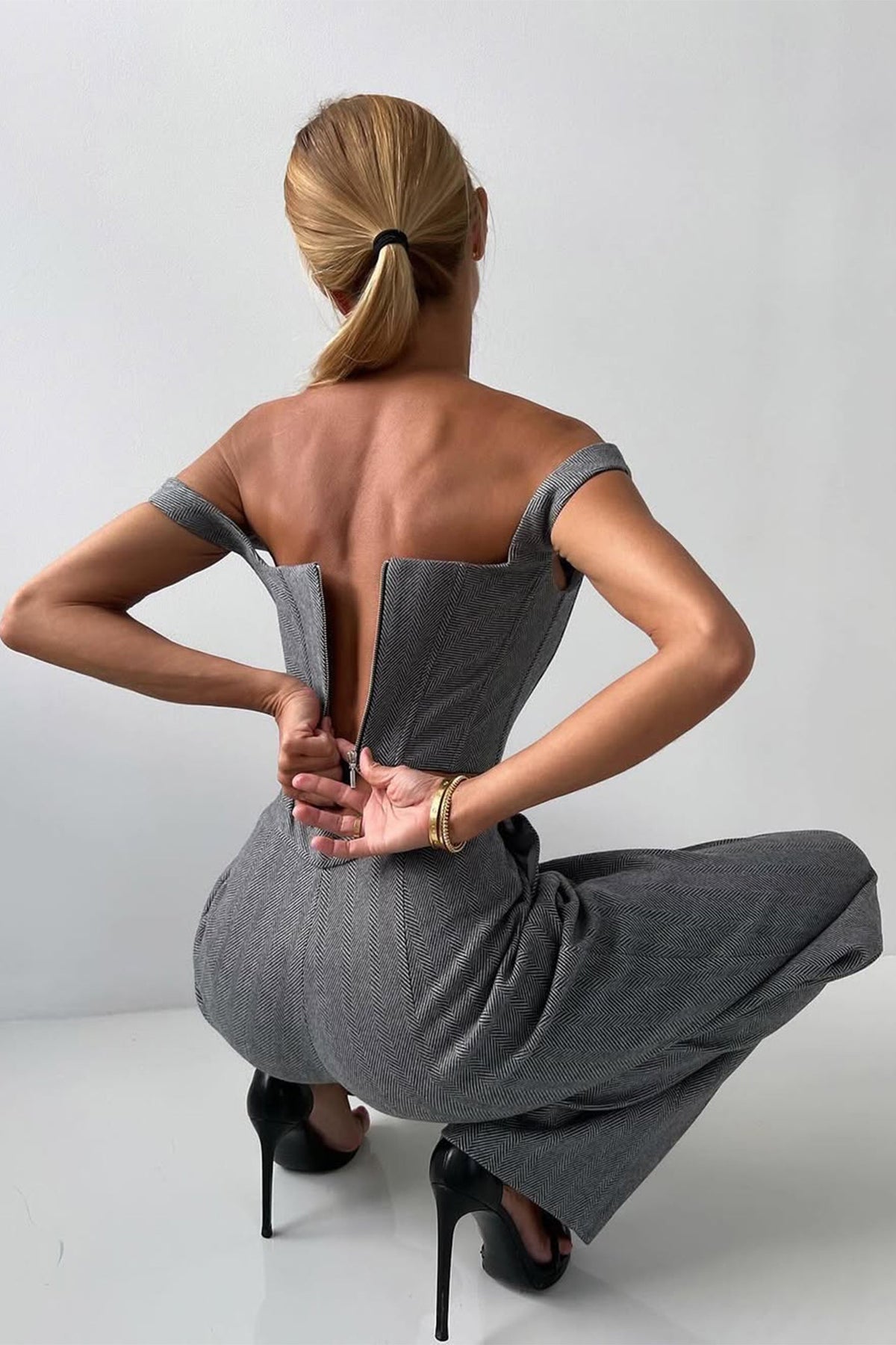 MEWE | Three Piece Trouser Suit with Blazer and Corset Top Mewe London