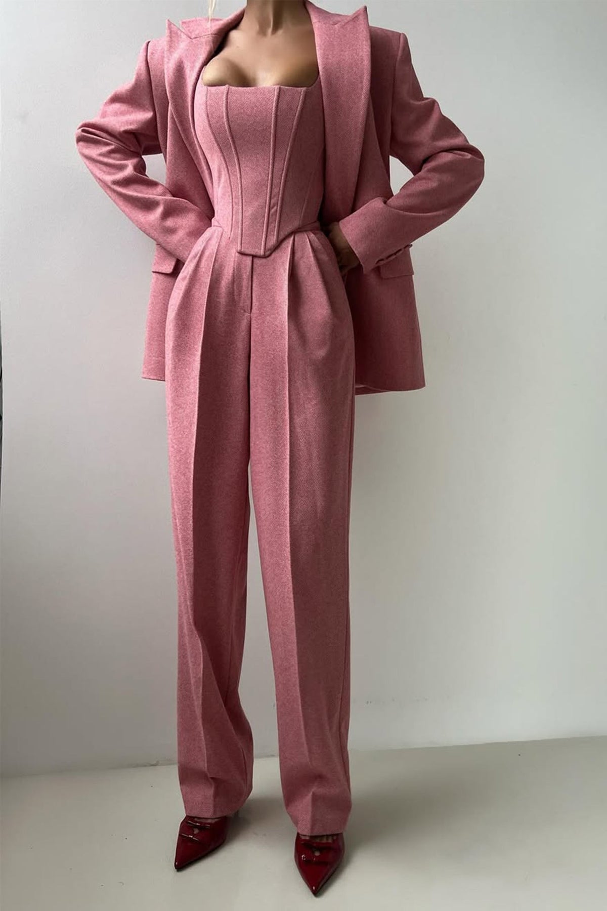 MEWE | Three Piece Trouser Suit with Blazer and Corset Top Mewe London
