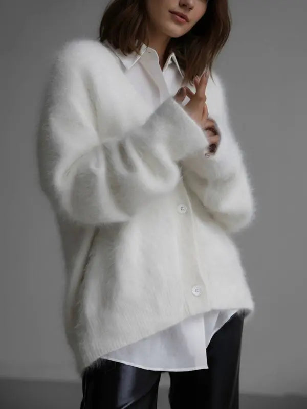 MEWE | V-Neck Button-Down Cardigan with Long Sleeves Mewe London