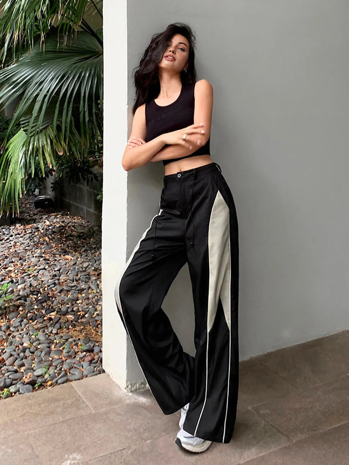 MEWE | Wide Leg Parachute Trousers with Drawstring Waist Mewe London