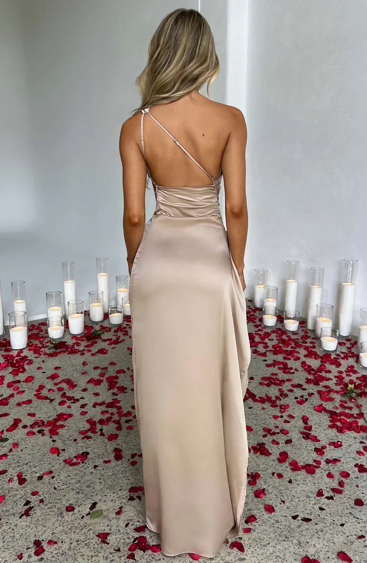 One-Shoulder Satin Maxi Dress with Ruched Waist and High Slit